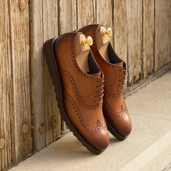 Dyami Full Brogue II brown leather wingtip shoes with rounded toe