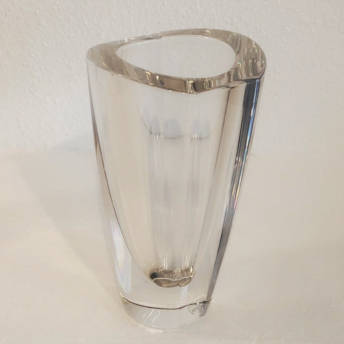 ERIKA LAGERBIELKE ‘MIRROR’ VASE FOR ORREFORS