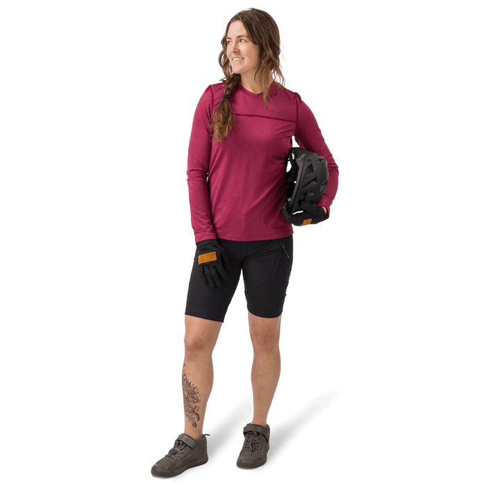 Flylow Women's Tia 12.25" Short 2024 Black