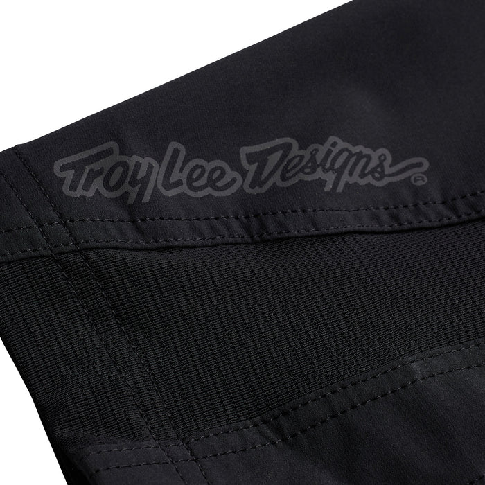 Troy Lee Skyline Air Short Shell 2024 Mono Black